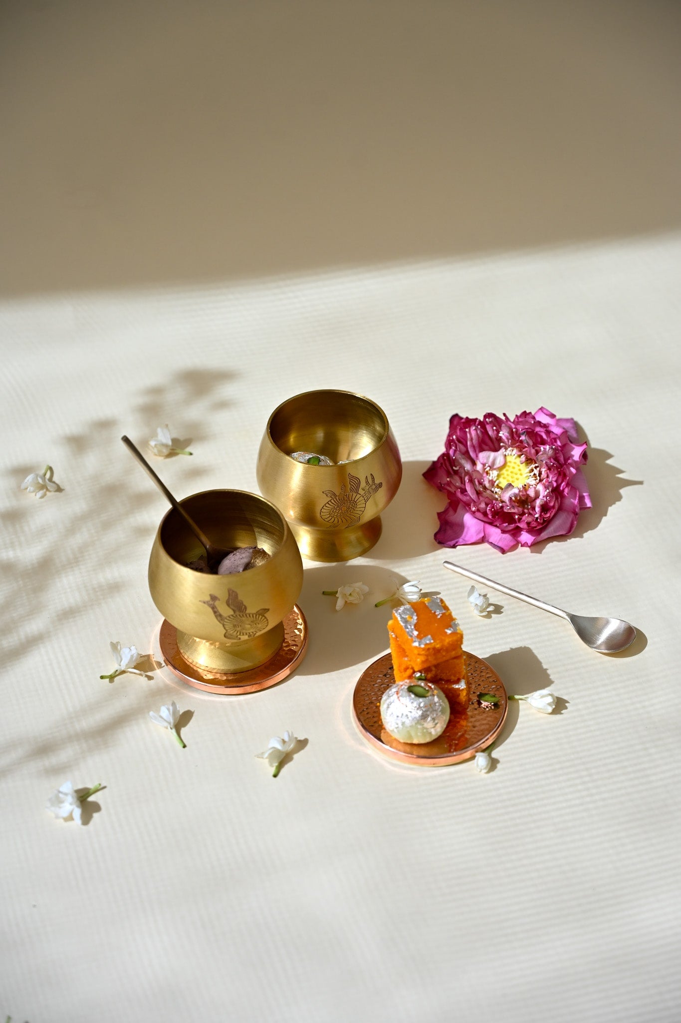 Gond Gift Box | Set of 2 Dessert Bowls | Handcrafted Brass Dessert Bowls