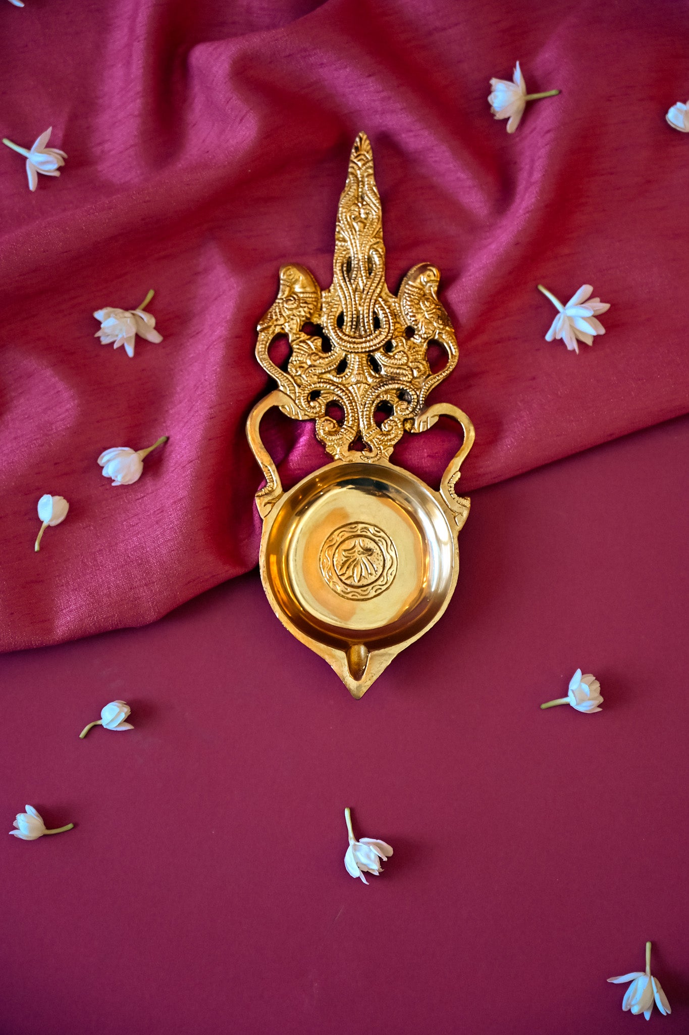 Brass Aarti Diya 8 by 3.5 Inches