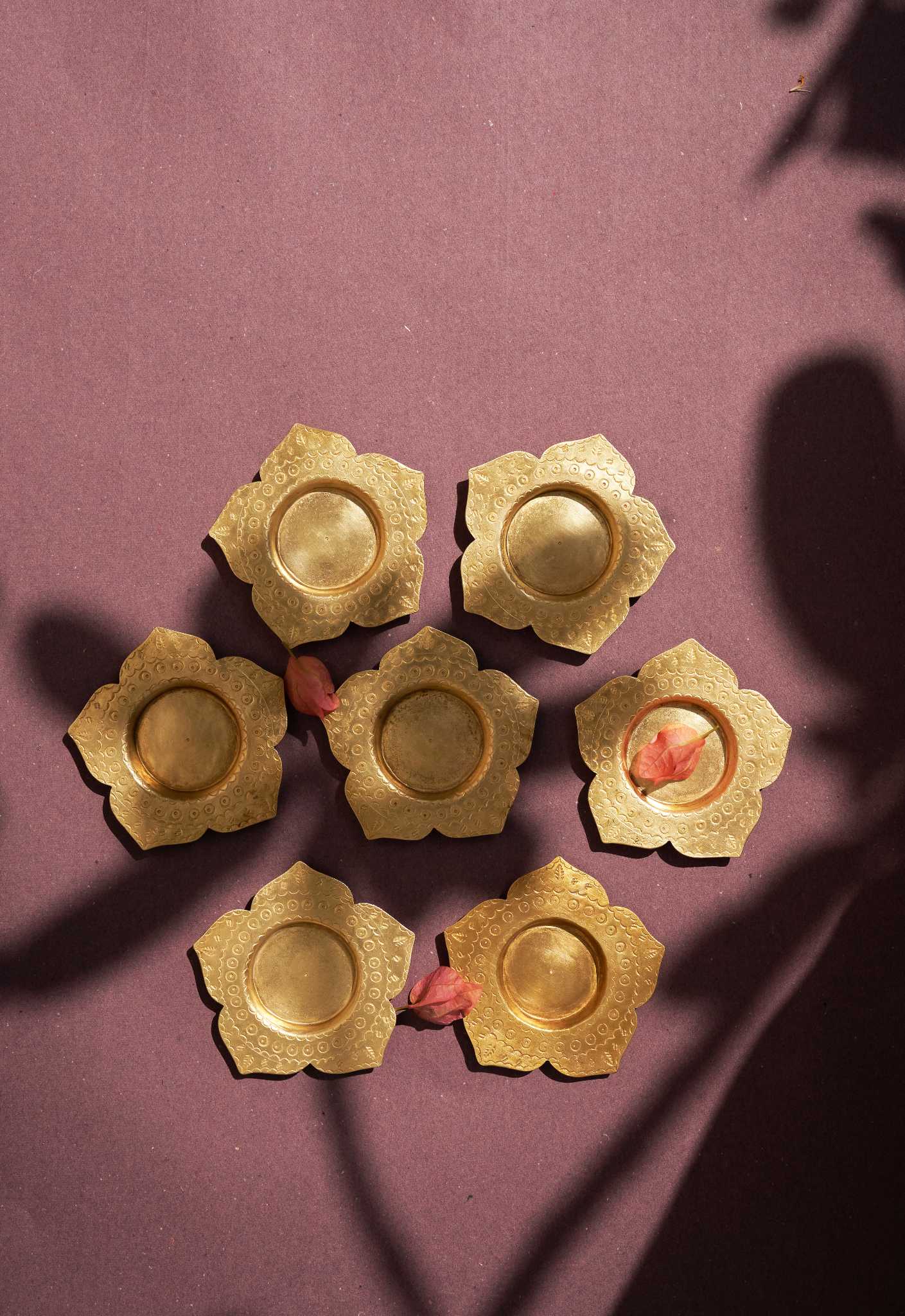 Phool Aarna gift box featuring handcrafted Zardozi and brass tea light holders, a perfect festive decor set