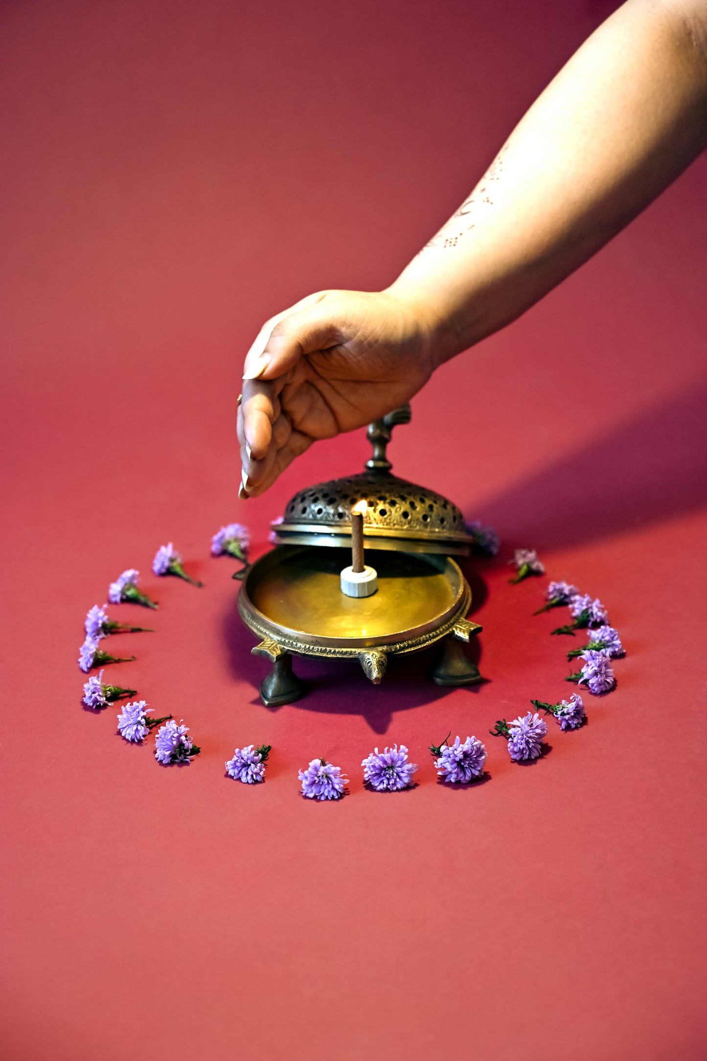 Samudra Manthan Dhoop Dhani Gift Box | Brass Naquashi Incense Holder