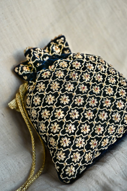 Jali Zardozi Potli | Handcrafted Embroidered Bag